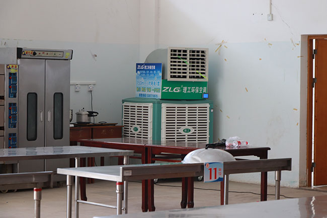 運(yùn)動(dòng)戶外工業(yè)移動(dòng)冷風(fēng)機(jī)的應(yīng)用及優(yōu)點(diǎn)